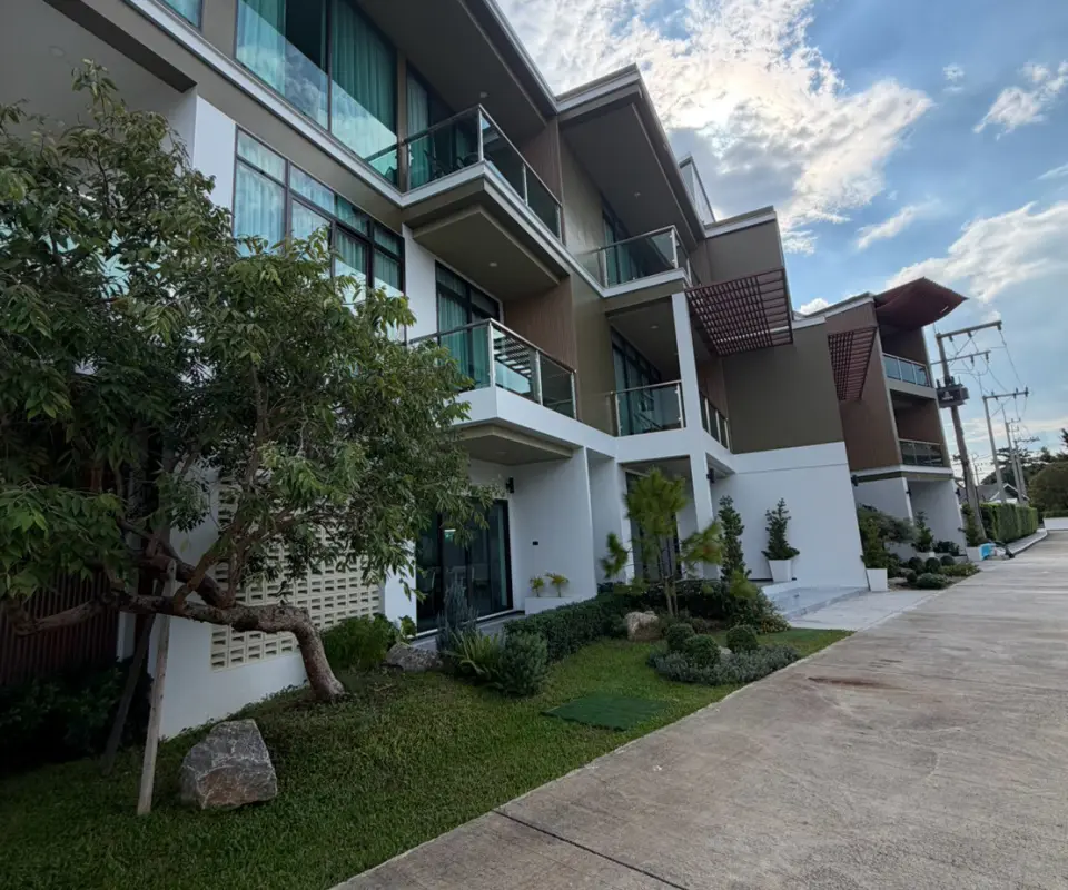 อาคารที่พัก หางดง — ผลงานติดตั้งระบบปรับอากาศ